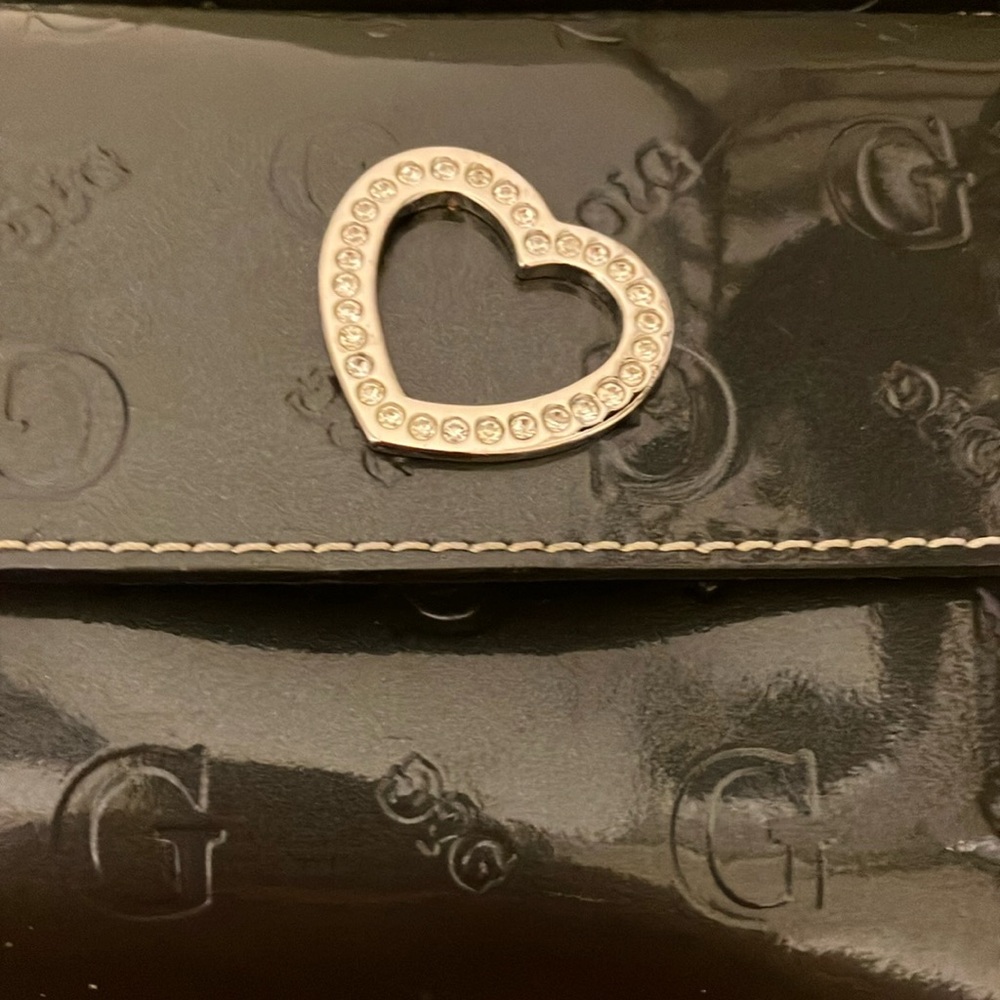Guess purse - Picture 4 of 8